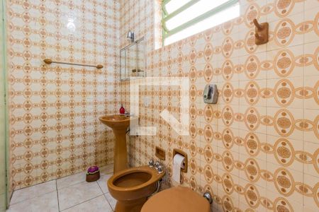 Casa à venda com 250m², 3 quartos e 2 vagasBanheiro Social