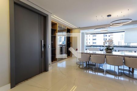 Sala de apartamento à venda com 3 quartos, 160m² em Indianópolis, São Paulo