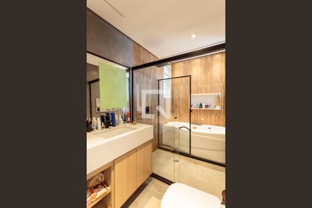 Apartamento à venda com 160m², 3 quartos e 3 vagasBanheiro 2