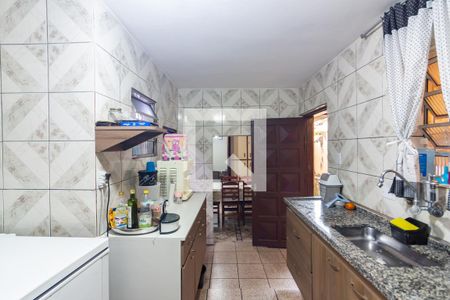 Casa à venda com 115m², 2 quartos e 1 vaga Casa à venda com 115m², 2 quartos e 1 vagaCozinha