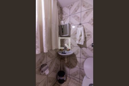 Casa à venda com 115m², 2 quartos e 1 vaga Casa à venda com 115m², 2 quartos e 1 vagaBanheiro 2