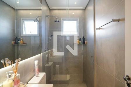 Apartamento para alugar com 69m², 2 quartos e 2 vagasBanheiro da suíte