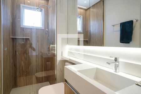 Apartamento para alugar com 69m², 2 quartos e 2 vagasBanheiro 