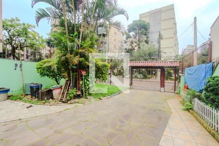 Casa à venda com 120m², 3 quartos e 2 vagasPátio