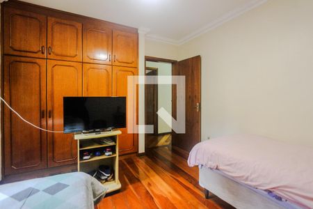 Casa à venda com 120m², 3 quartos e 2 vagasQuarto 2