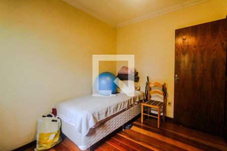 Casa à venda com 120m², 3 quartos e 2 vagasQuarto 3