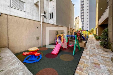 Apartamento para alugar com 62m², 2 quartos e 2 vagasÁrea comum - Playground
