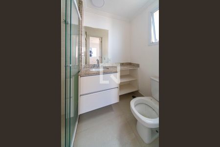 Apartamento para alugar com 62m², 2 quartos e 2 vagasBanheiro do Quarto 2