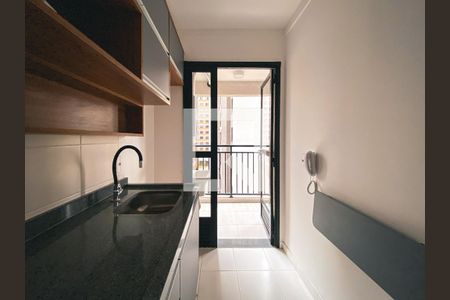 Cozinha de apartamento para alugar com 2 quartos, 42m² em Butantã, São Paulo
