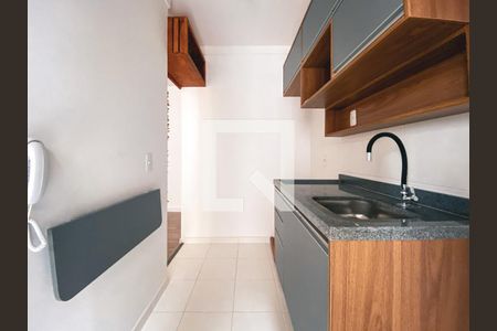 Cozinha de apartamento para alugar com 2 quartos, 42m² em Butantã, São Paulo