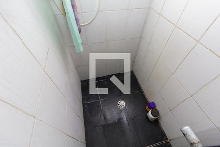 Casa à venda com 250m², 4 quartos e 4 vagasBanheiro 2