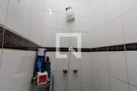 Casa à venda com 250m², 4 quartos e 4 vagasBanheiro 2