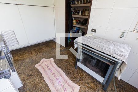 Casa à venda com 250m², 4 quartos e 4 vagasÁrea de Serviço