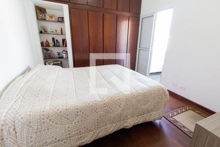 Casa à venda com 250m², 4 quartos e 4 vagasQuarto 1 com varanda