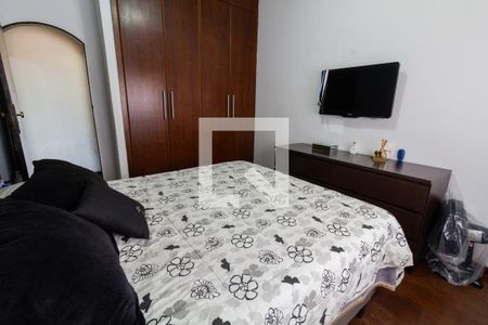 Casa à venda com 250m², 4 quartos e 4 vagasQuarto 2