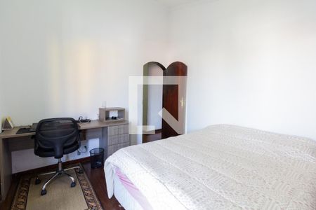 Casa à venda com 250m², 4 quartos e 4 vagasQuarto 1 com varanda