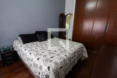 Casa à venda com 250m², 4 quartos e 4 vagasQuarto 2