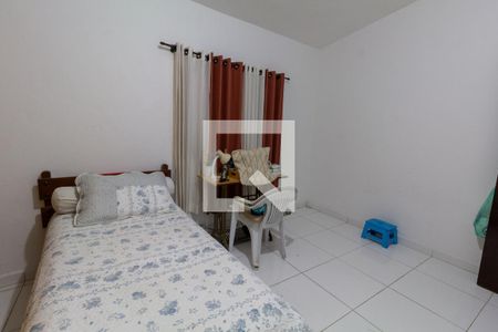 Casa à venda com 250m², 4 quartos e 4 vagasEdícula: Quarto 2