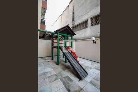 Apartamento para alugar com 70m², 2 quartos e 2 vagas Apartamento para alugar com 70m², 2 quartos e 2 vagasÁrea Comum - Playground