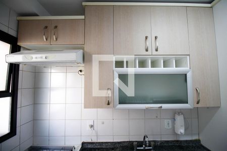 Apartamento para alugar com 70m², 2 quartos e 2 vagas Apartamento para alugar com 70m², 2 quartos e 2 vagasCozinha