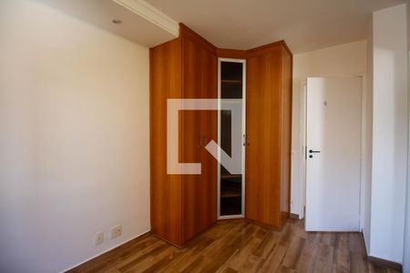 Apartamento para alugar com 70m², 2 quartos e 2 vagas Apartamento para alugar com 70m², 2 quartos e 2 vagasSuíte