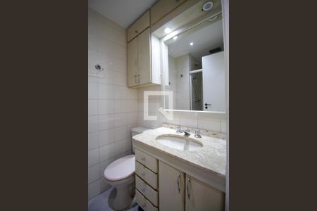 Apartamento para alugar com 70m², 2 quartos e 2 vagas Apartamento para alugar com 70m², 2 quartos e 2 vagasBanheiro Social