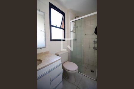 Apartamento para alugar com 70m², 2 quartos e 2 vagas Apartamento para alugar com 70m², 2 quartos e 2 vagasBanheiro da Suíte