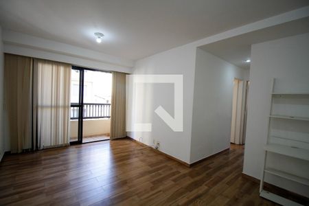 Apartamento para alugar com 70m², 2 quartos e 2 vagas Apartamento para alugar com 70m², 2 quartos e 2 vagasSala