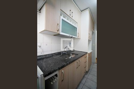 Apartamento para alugar com 70m², 2 quartos e 2 vagas Apartamento para alugar com 70m², 2 quartos e 2 vagasCozinha