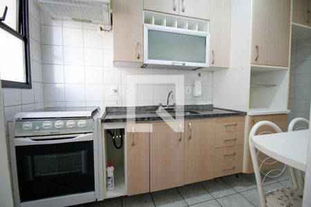 Apartamento para alugar com 70m², 2 quartos e 2 vagas Apartamento para alugar com 70m², 2 quartos e 2 vagasCozinha
