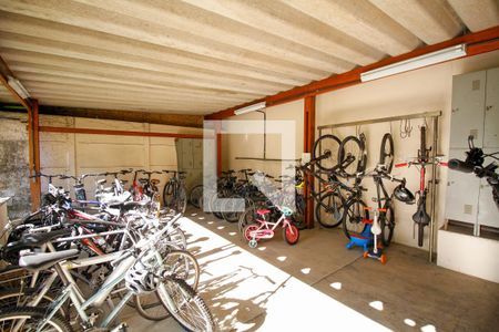 Apartamento para alugar com 70m², 2 quartos e 2 vagas Apartamento para alugar com 70m², 2 quartos e 2 vagasÁrea Comum - Bicicletário