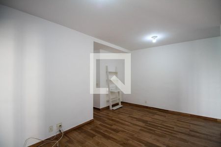 Apartamento para alugar com 70m², 2 quartos e 2 vagas Apartamento para alugar com 70m², 2 quartos e 2 vagasSala