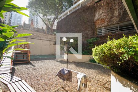 Apartamento para alugar com 70m², 2 quartos e 2 vagas Apartamento para alugar com 70m², 2 quartos e 2 vagasÁrea Comum - Quadra Esportiva