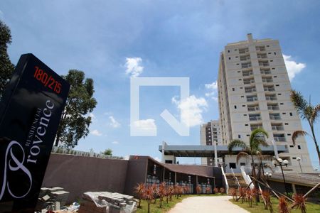 Apartamento para alugar com 64m², 2 quartos e 2 vagasFachada