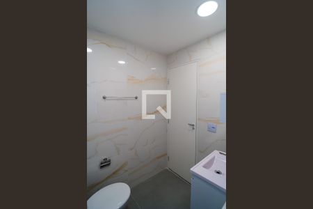 Apartamento para alugar com 64m², 2 quartos e 2 vagasBanheiro da Suíte