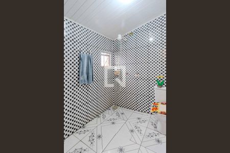 Casa à venda com 100m², 5 quartos e 1 vaga Casa à venda com 100m², 5 quartos e 1 vagaBanheiro 2