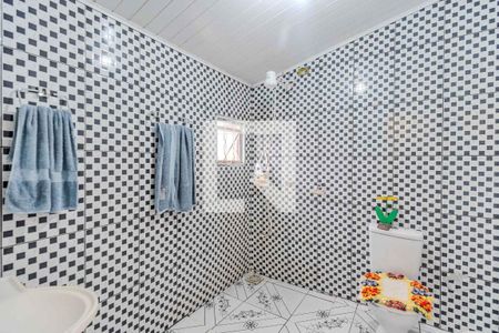 Casa à venda com 100m², 5 quartos e 1 vaga Casa à venda com 100m², 5 quartos e 1 vagaBanheiro 2