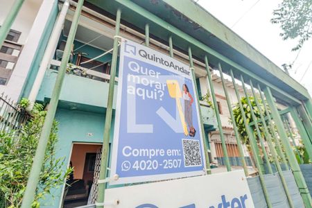 Casa à venda com 100m², 5 quartos e 1 vaga Casa à venda com 100m², 5 quartos e 1 vagaPlaquinha