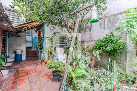 Casa à venda com 100m², 5 quartos e 1 vaga Casa à venda com 100m², 5 quartos e 1 vagaExterna