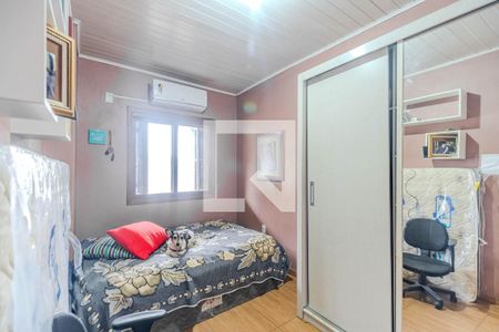 Casa à venda com 100m², 5 quartos e 1 vaga Casa à venda com 100m², 5 quartos e 1 vagaQuarto 5