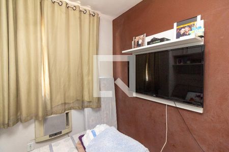 Quarto 1 de apartamento para alugar com 3 quartos, 56m² em Irajá, Rio de Janeiro