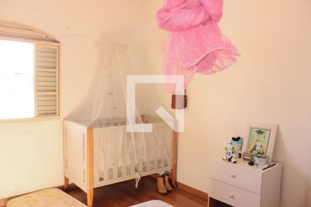 Casa à venda com 360m², 2 quartos e 2 vagas Casa à venda com 360m², 2 quartos e 2 vagasQuarto 2