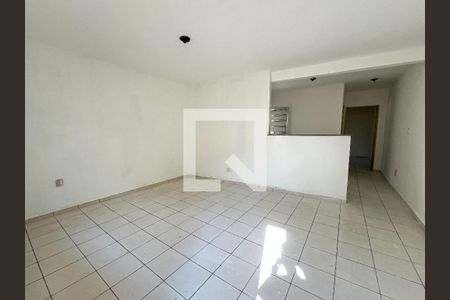 Sala de casa para alugar com 1 quarto, 70m² em Vila Palmeiras, São Paulo