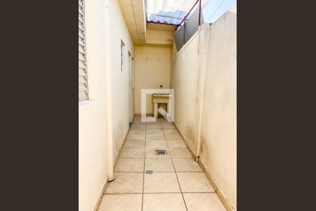 Casa para alugar com 70m², 1 quarto e sem vaga Casa para alugar com 70m², 1 quarto e sem vagaQuintal