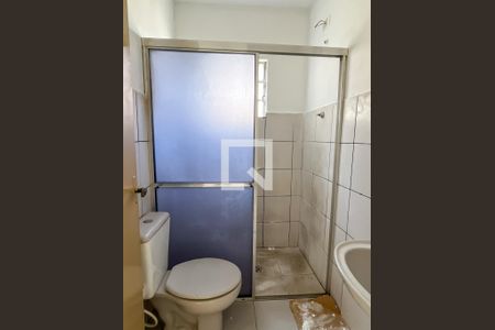 Banheiro de casa para alugar com 1 quarto, 70m² em Vila Palmeiras, São Paulo