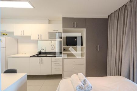 Studio de kitnet/studio para alugar com 1 quarto, 27m² em Consolação, São Paulo