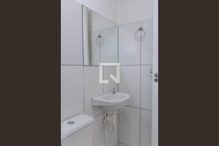 Apartamento para alugar com 45m², 2 quartos e 1 vaga Apartamento para alugar com 45m², 2 quartos e 1 vagaBanheiro 1