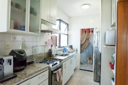 Apartamento à venda com 103m², 2 quartos e 2 vagasCozinha