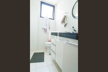 Apartamento à venda com 103m², 2 quartos e 2 vagasbanheiro suite