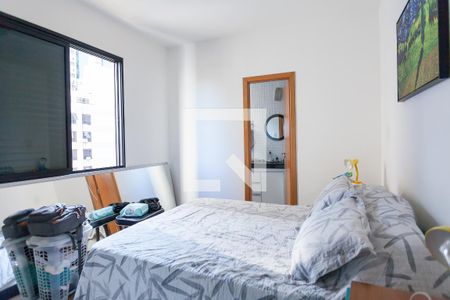 Apartamento à venda com 103m², 2 quartos e 2 vagassuite